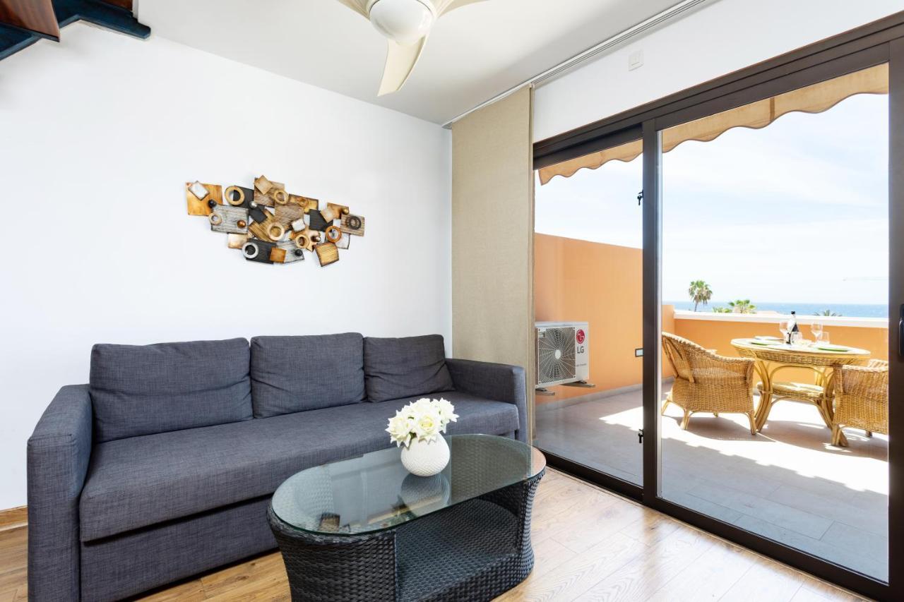 Exclusive Penthouse Playa Las Vistas 4 Close To The Sea And Beach, Aircondition For A Fee, Wifi, Terrace, Heated Pool Playa de las Americas  Esterno foto