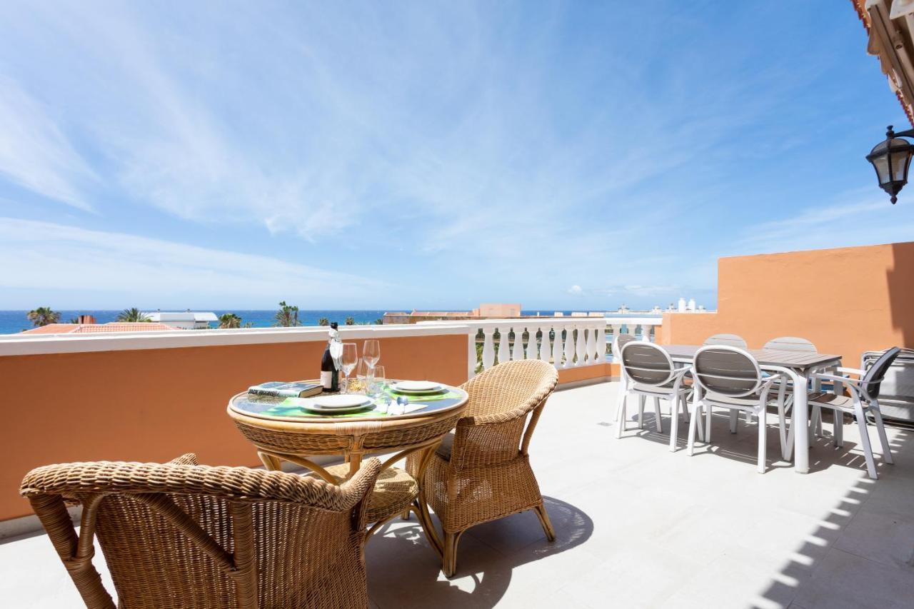Exclusive Penthouse Playa Las Vistas 4 Close To The Sea And Beach, Aircondition For A Fee, Wifi, Terrace, Heated Pool Playa de las Americas  Esterno foto