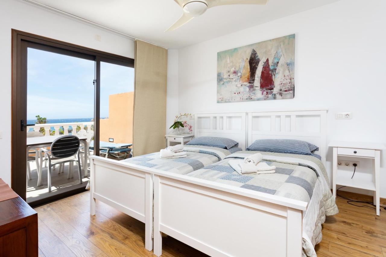 Exclusive Penthouse Playa Las Vistas 4 Close To The Sea And Beach, Aircondition For A Fee, Wifi, Terrace, Heated Pool Playa de las Americas  Esterno foto