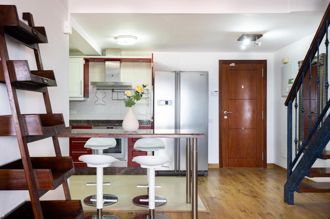 Exclusive Penthouse Playa Las Vistas 4 Close To The Sea And Beach, Aircondition For A Fee, Wifi, Terrace, Heated Pool Playa de las Americas  Esterno foto